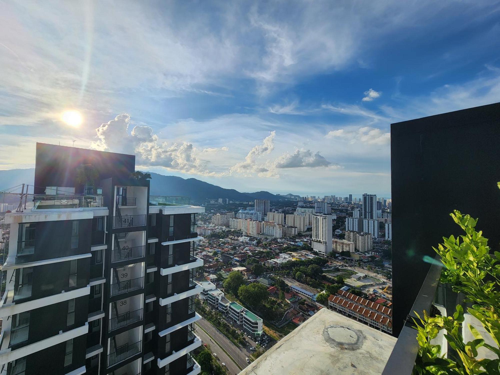 Urban Suites - Penang Jelutong Exterior foto