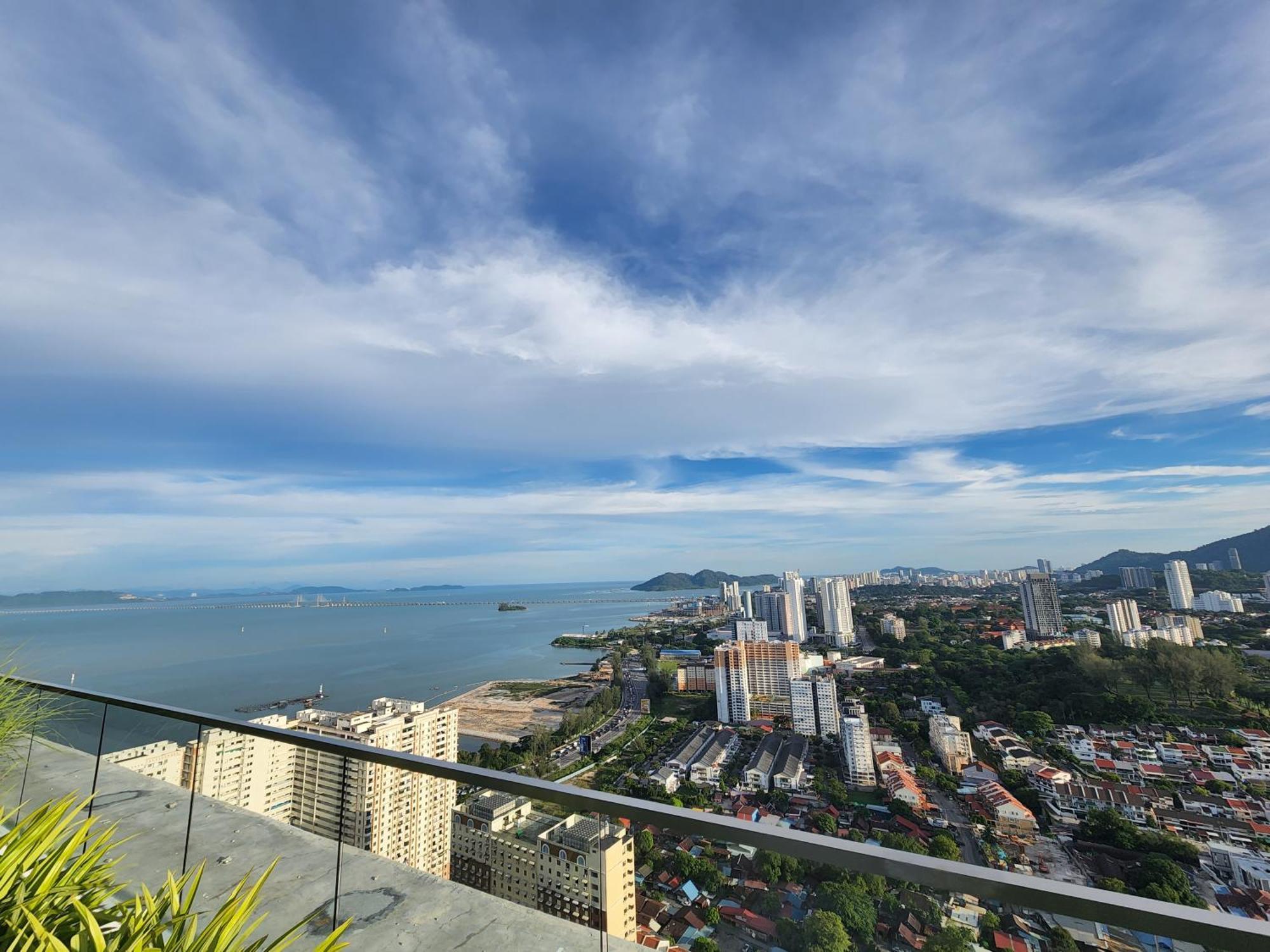 Urban Suites - Penang Jelutong Exterior foto