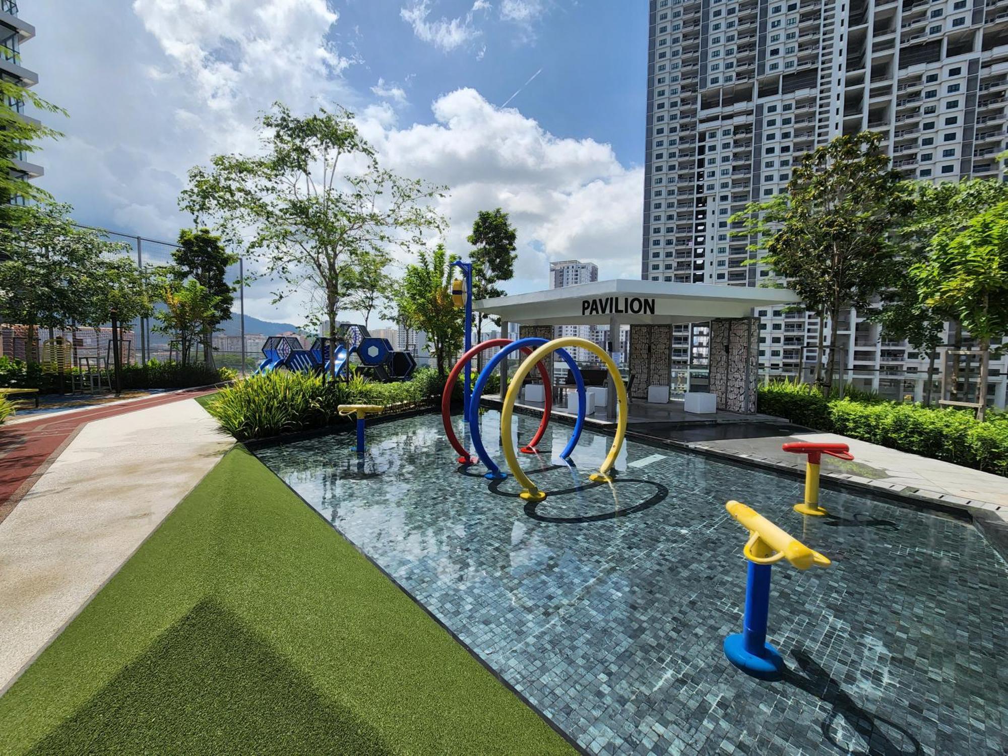 Urban Suites - Penang Jelutong Exterior foto