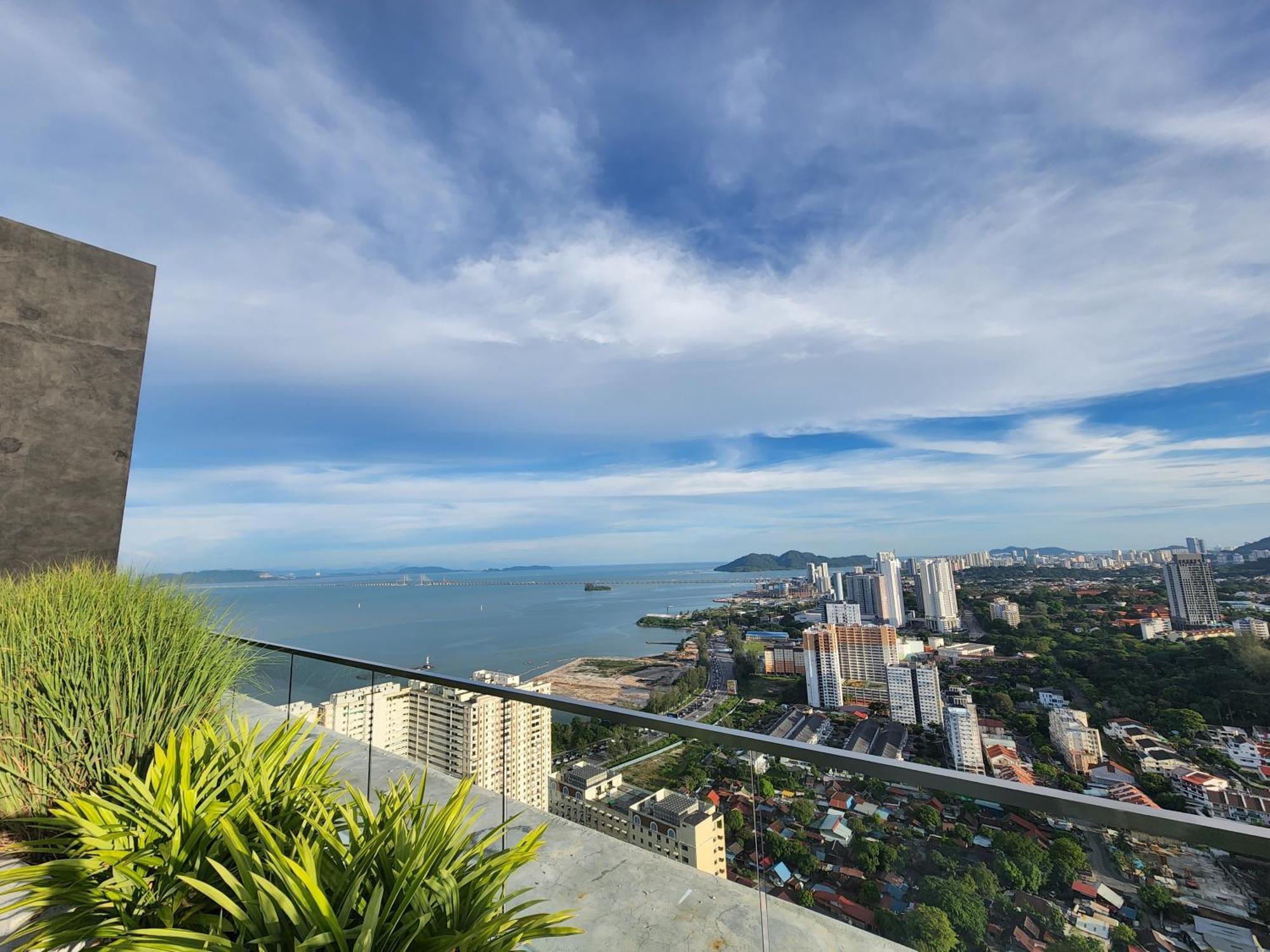 Urban Suites - Penang Jelutong Exterior foto